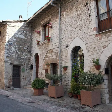 Holidays Da Regina Apartment Assisi