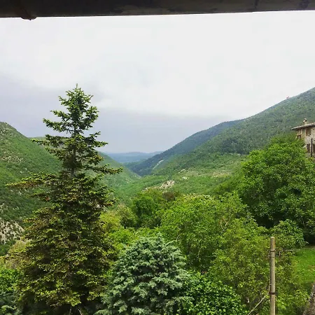 Apartment Holidays Da Regina Assisi